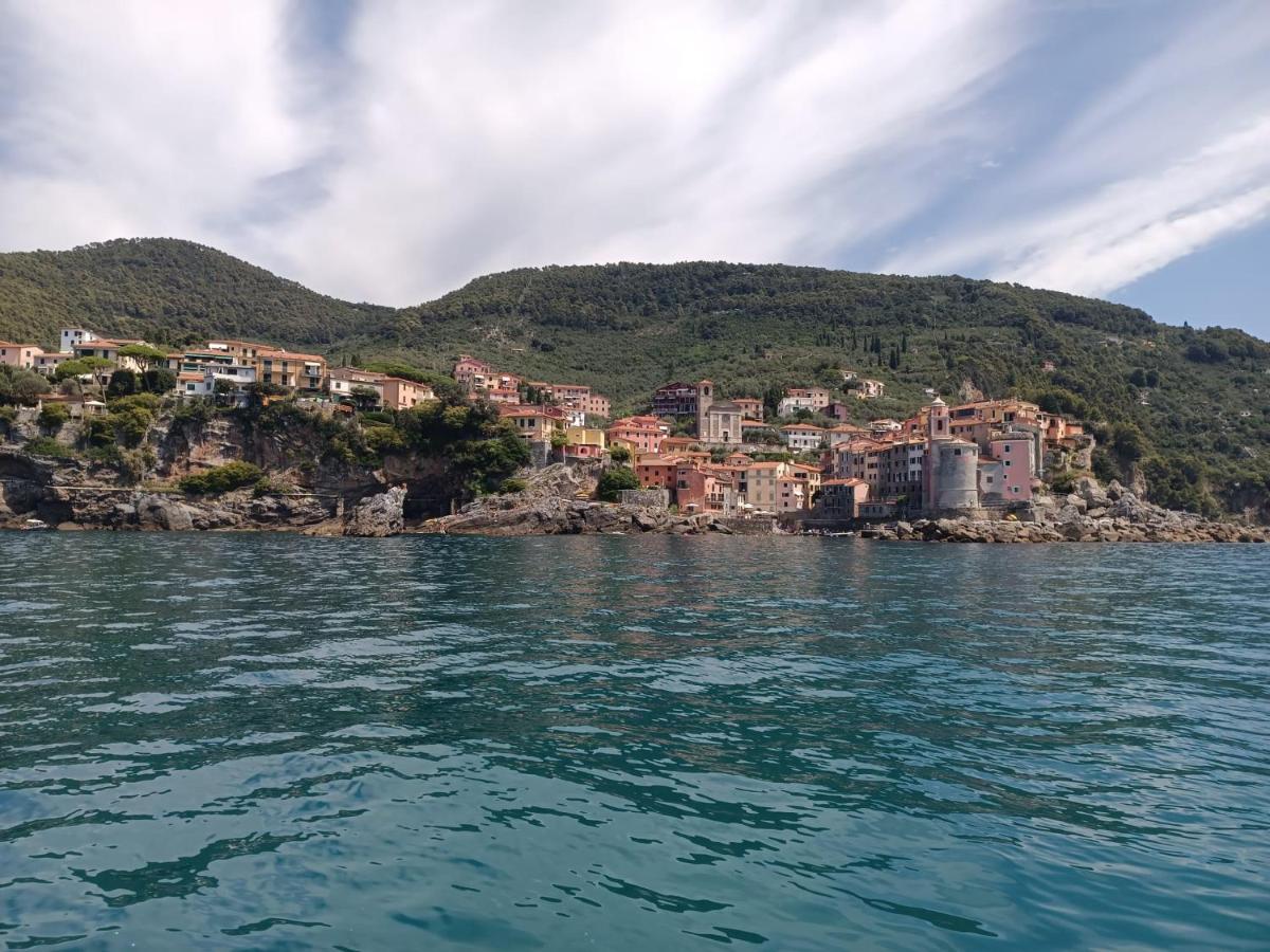 A Casa Di Gaia Riccò del Golfo di Spezia Exterior foto
